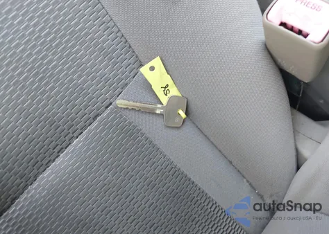 2005 Toyota Rav4 from USA, damaged, VIN JTEGD20VX50064494